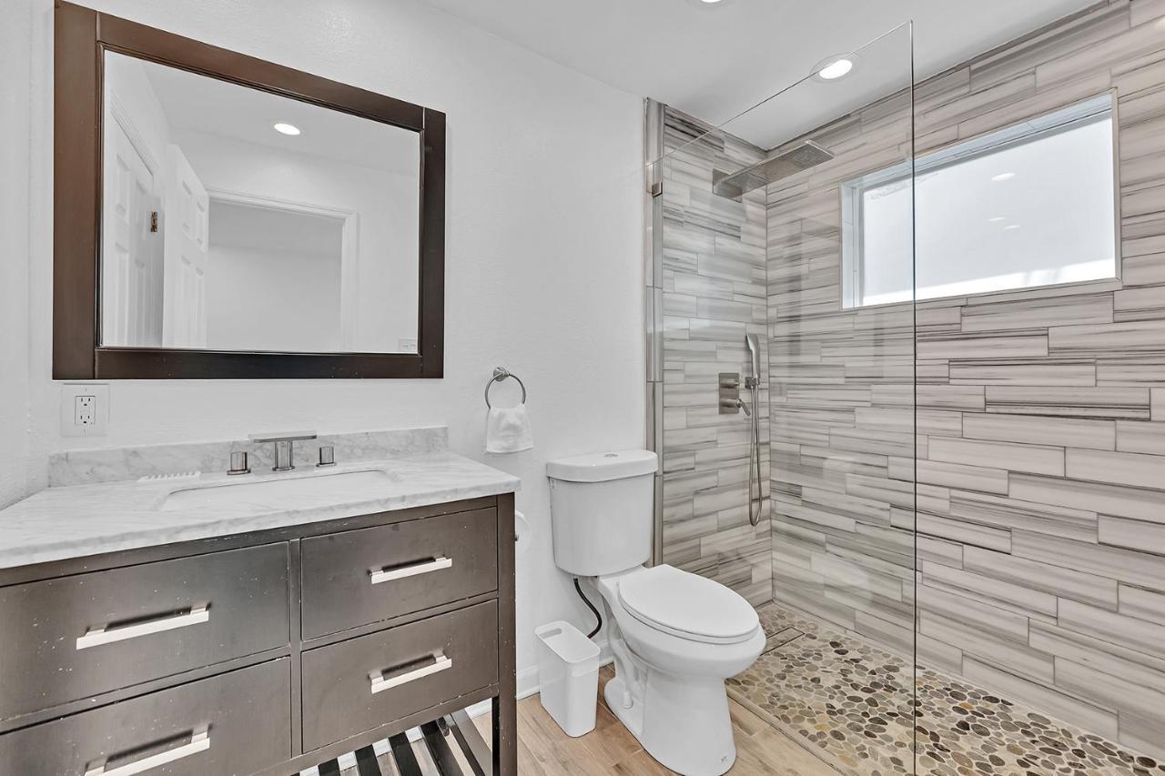 Welcome To Paradise! Secluded 4 Bed, 3 Bath, Pool Casa vacanze Fort Lauderdale