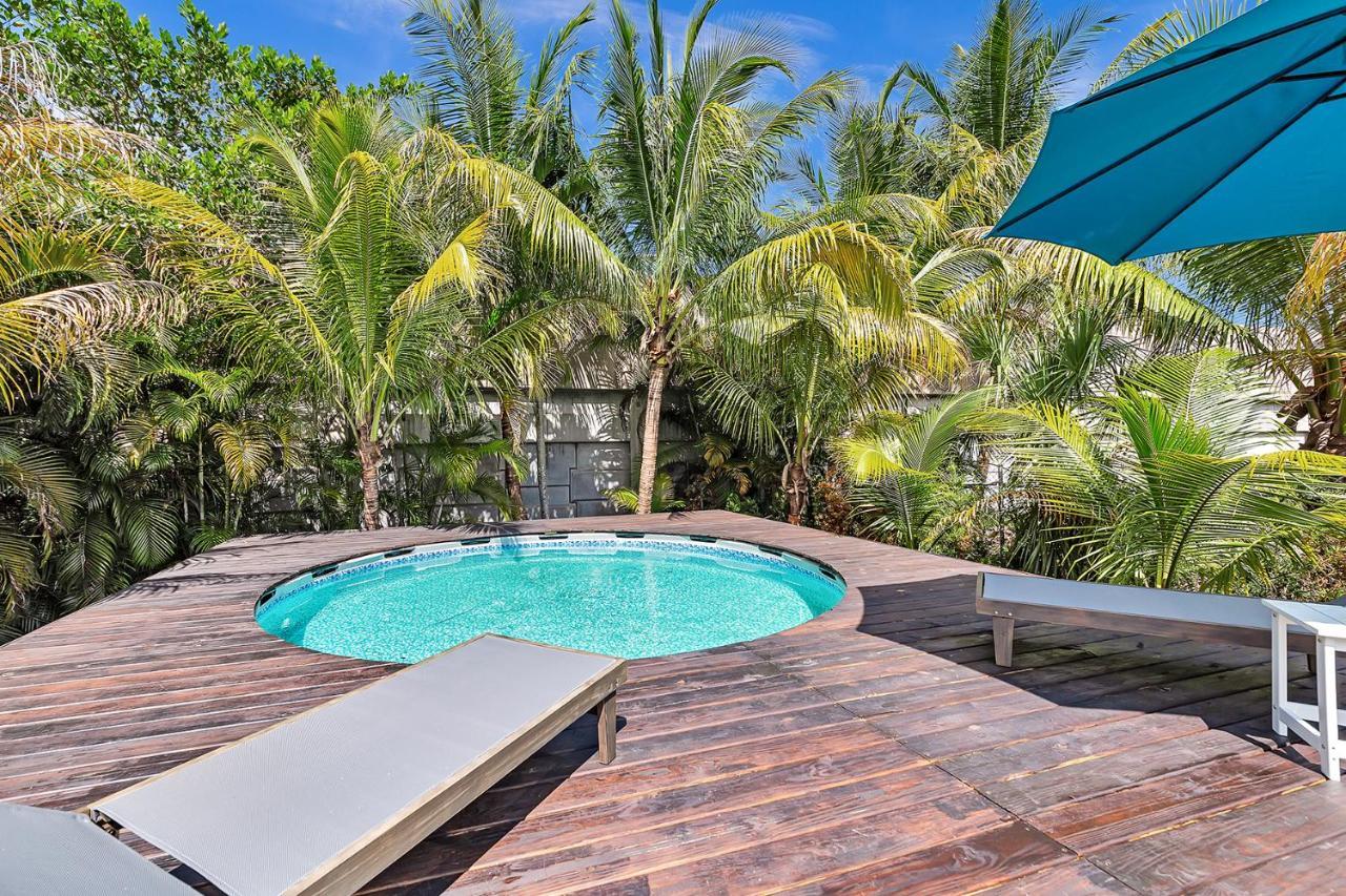 Welcome To Paradise! Secluded 4 Bed, 3 Bath, Pool Casa vacanze *